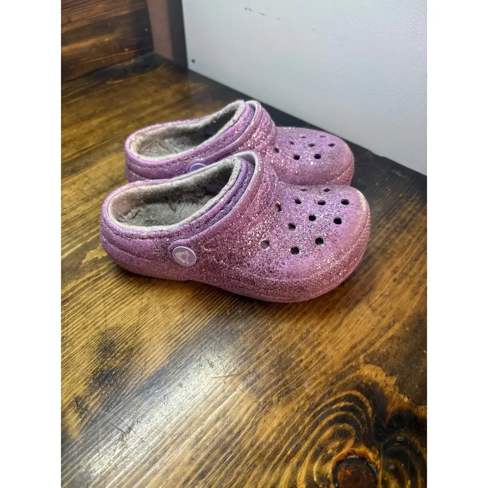 Crocs Lavender Glitter‎ Fur Lined Clogs Size C10
